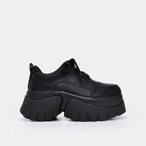 Femme Noir Baskets épaisses Koi Footwear Chronicles Vilun Plateforme Trainers - USH-7489081